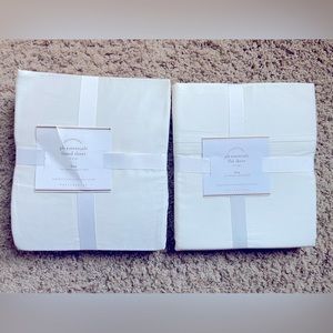 COPY - NWT King Size, White, Pottery Barn sheets